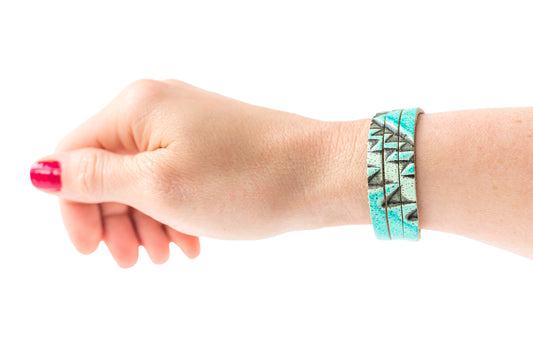 Leather Bracelet / Ultra Skinny Sliced Cuff / Arizona Turquoise