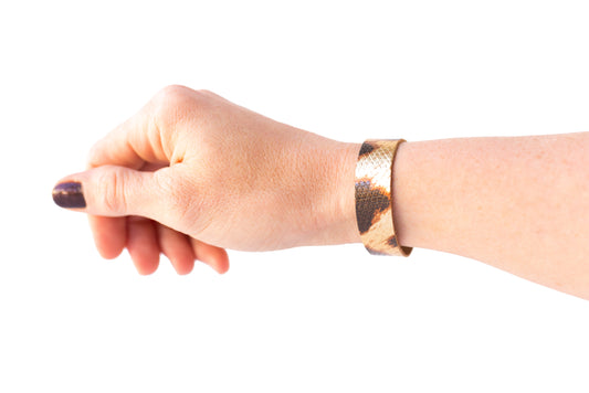 Leather Bracelet / Skinny Slim Cuff / Shimmer Big Cat