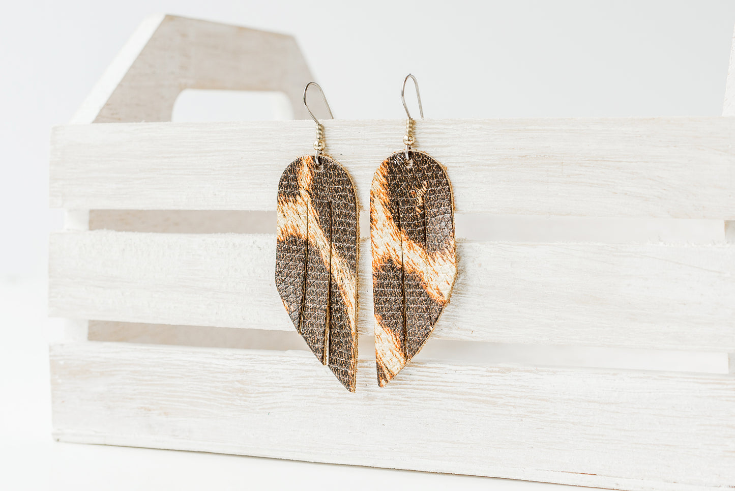 Leather Earrings / Mini Fringe / Shimmer Big Cat