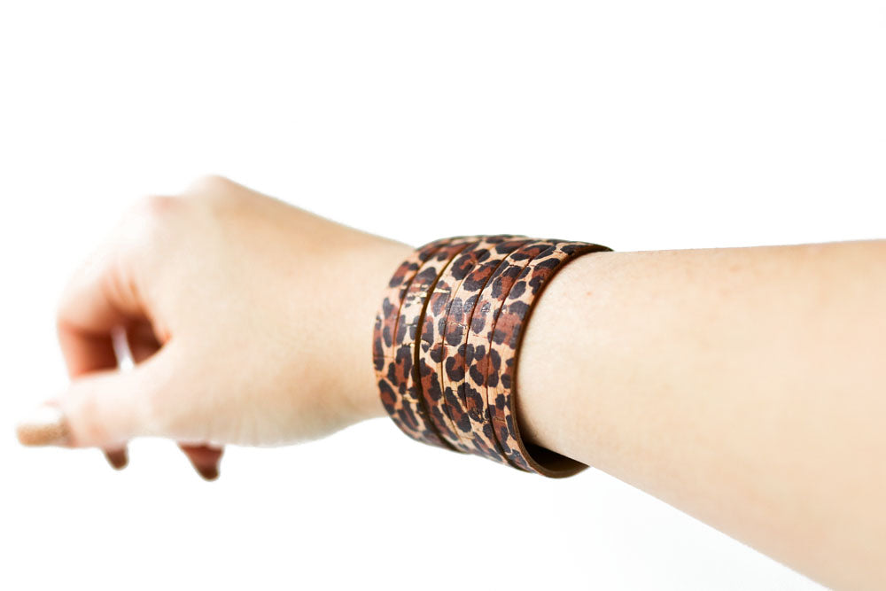 Leather Bracelet / Original Sliced Cuff / Leopard Cork