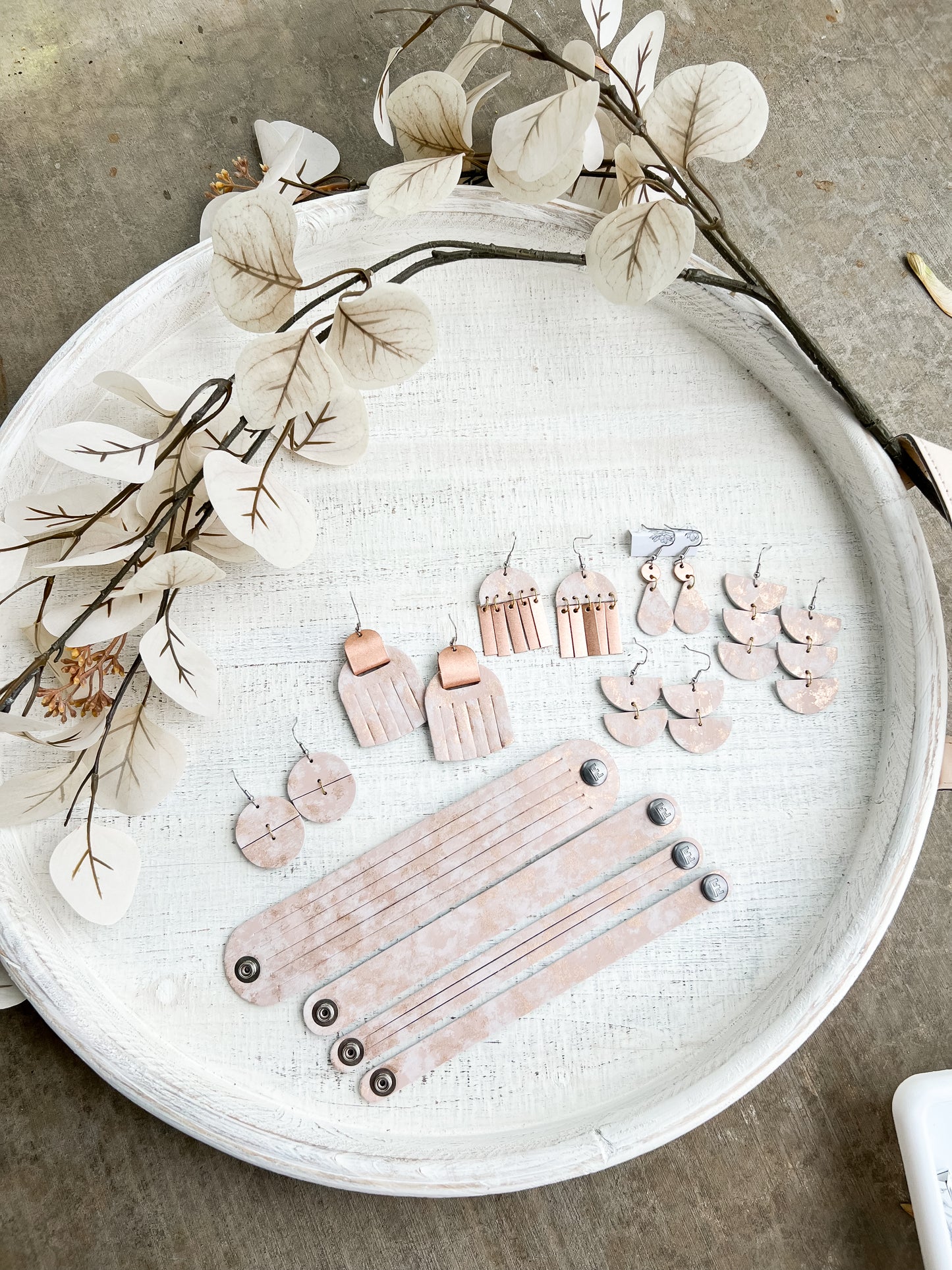 Leather Earrings / Droplets / Summer Opal
