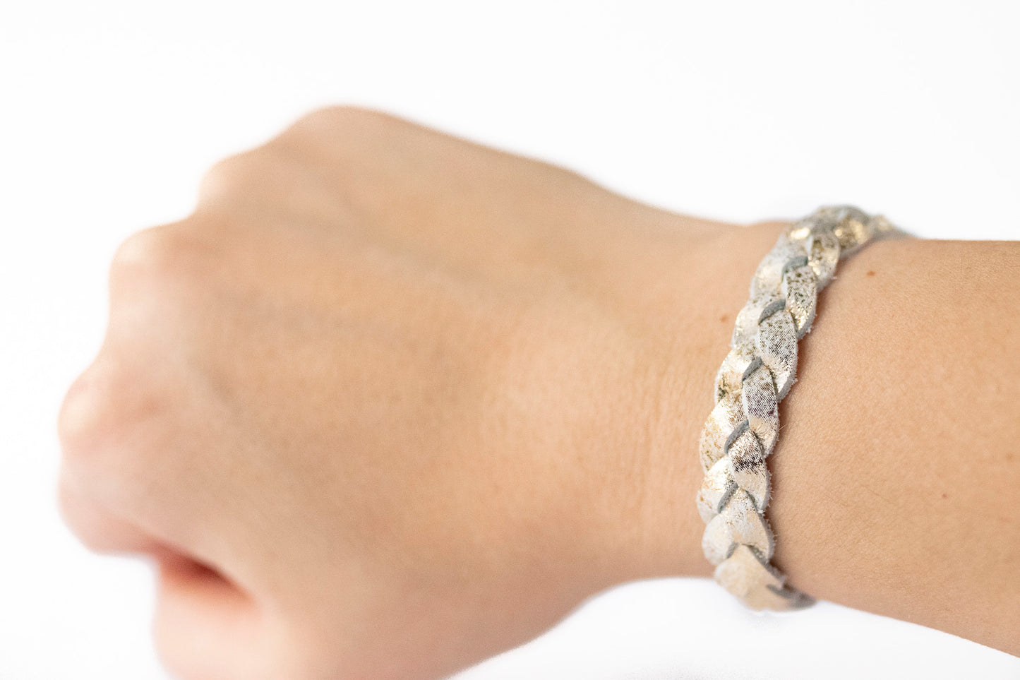 Braided Leather Bracelet / Hint of Gold