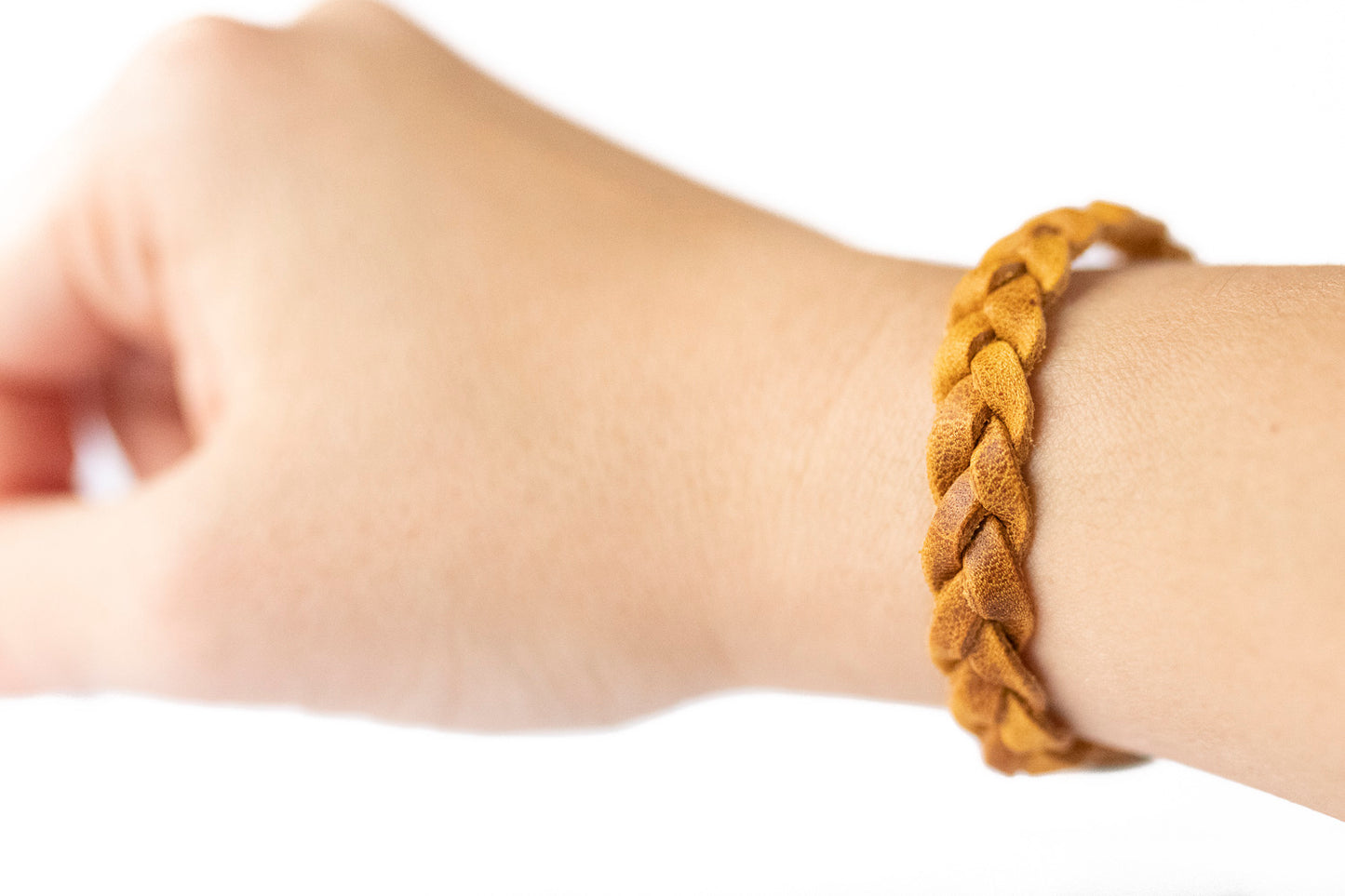 Braided Leather Bracelet / Distressed Saddle