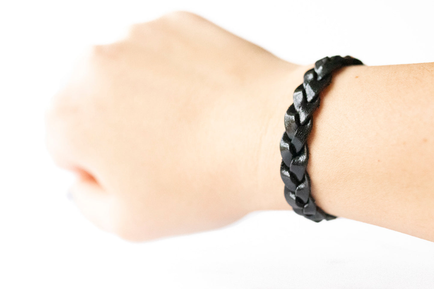 Braided Leather Bracelet / Metallic Black