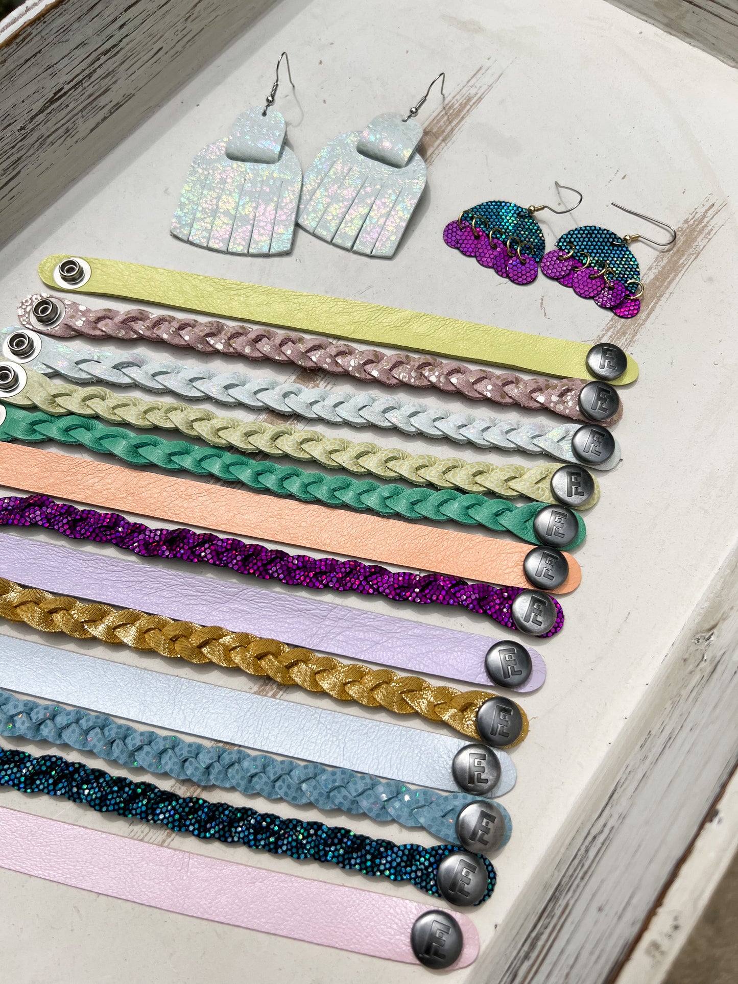 Braided Leather Bracelet / Seafoam