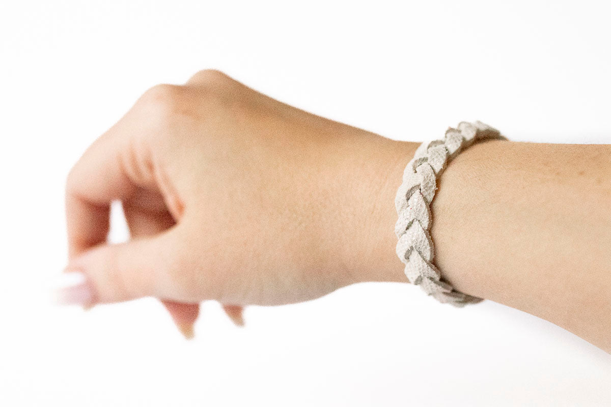 Braided Leather Bracelet / Snowy Owl