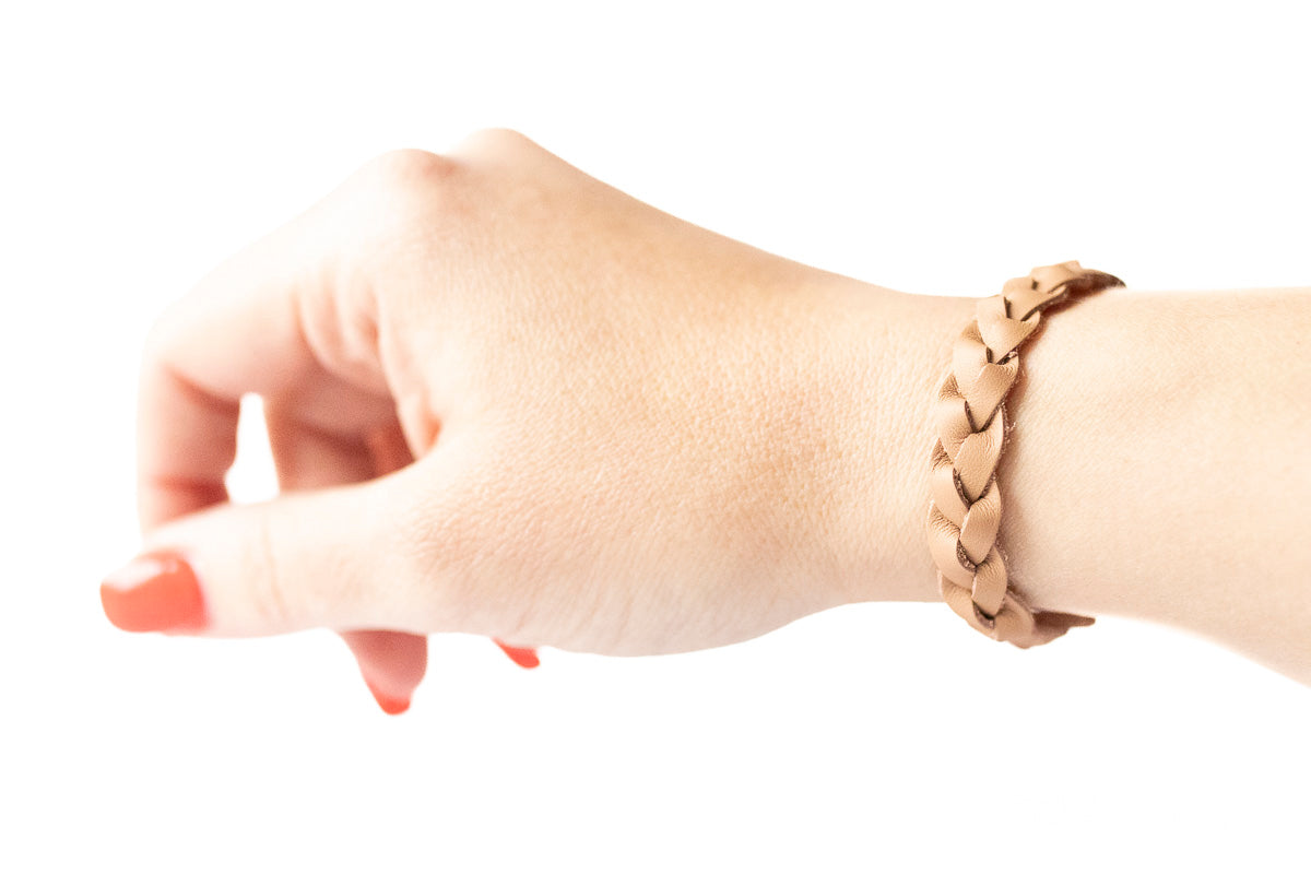 Braided Leather Bracelet / Nude