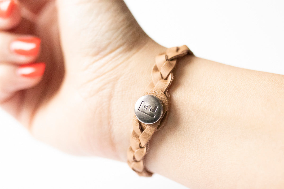 Braided Leather Bracelet / Nude