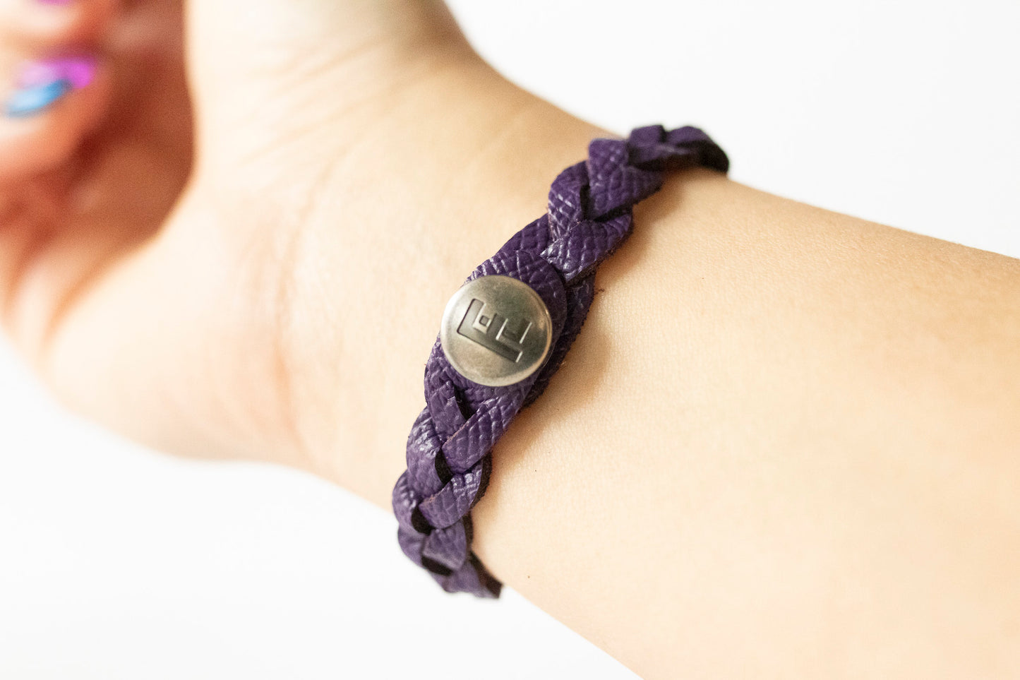 Braided Leather Bracelet / Aubergine