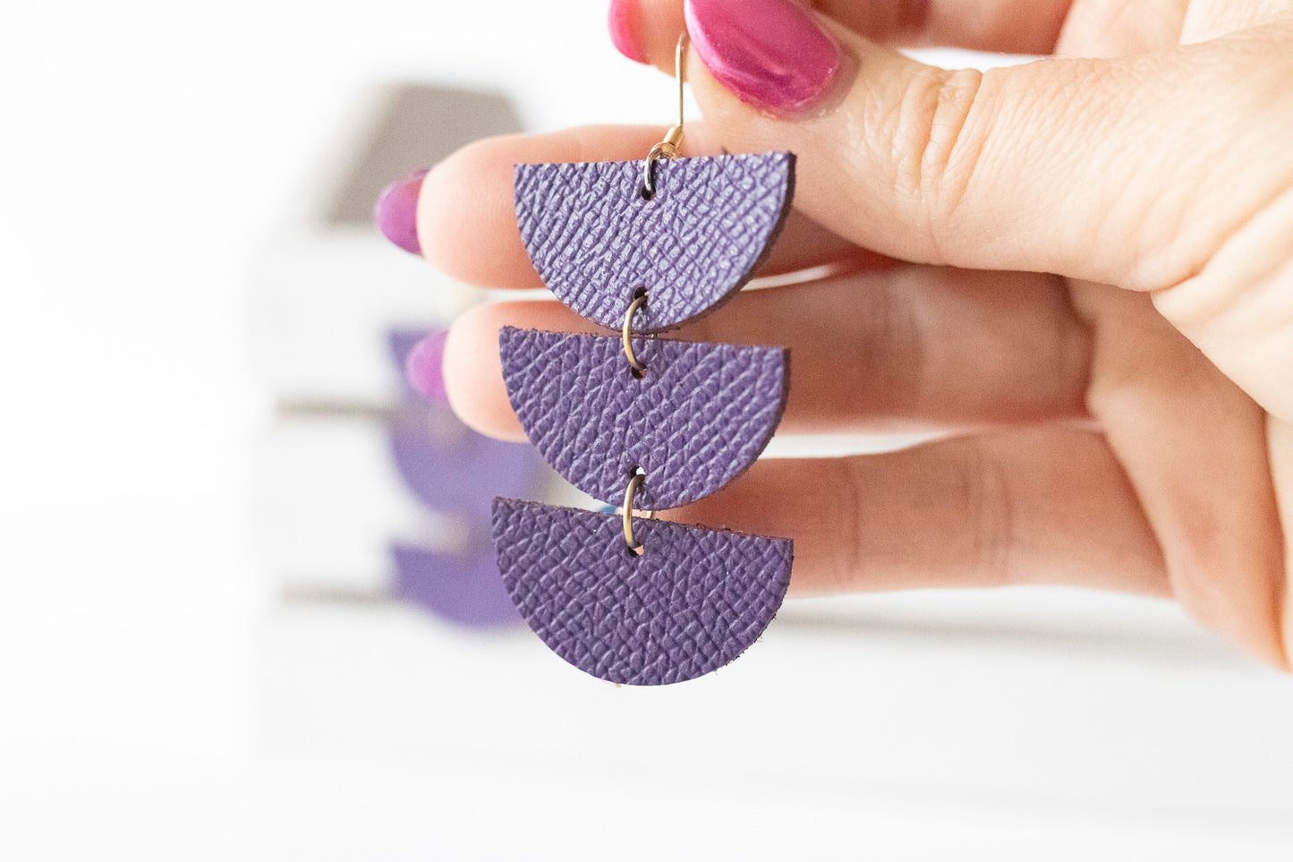 Leather Earrings / Tri Luna / Aubergine