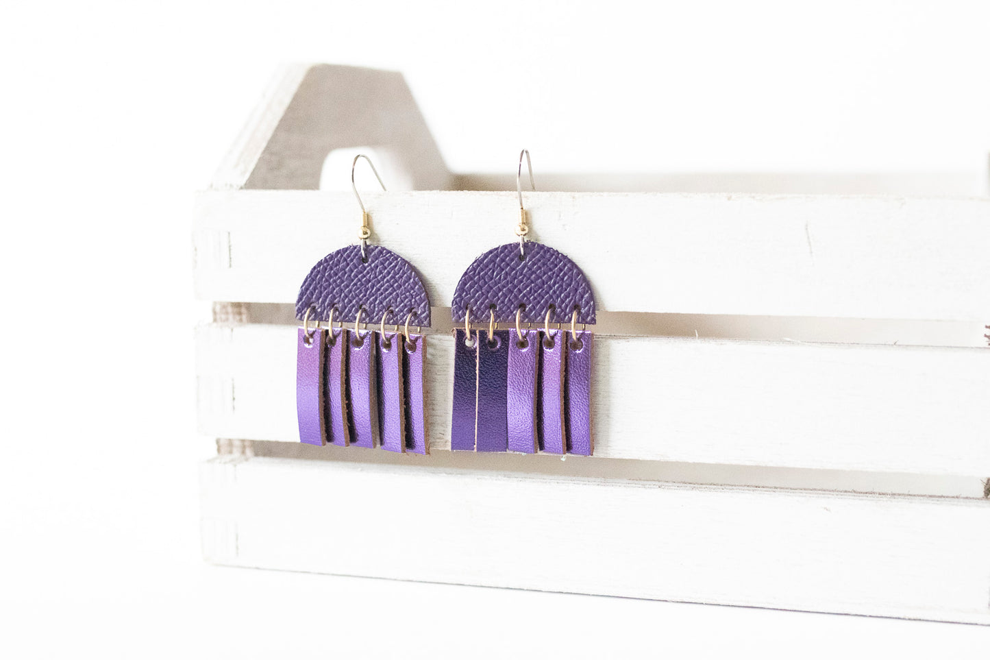 Leather Earrings / Cinque Luci / Aubergine
