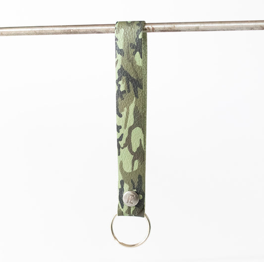 Leather Wristlet Keychain / Snap Loop / Camo