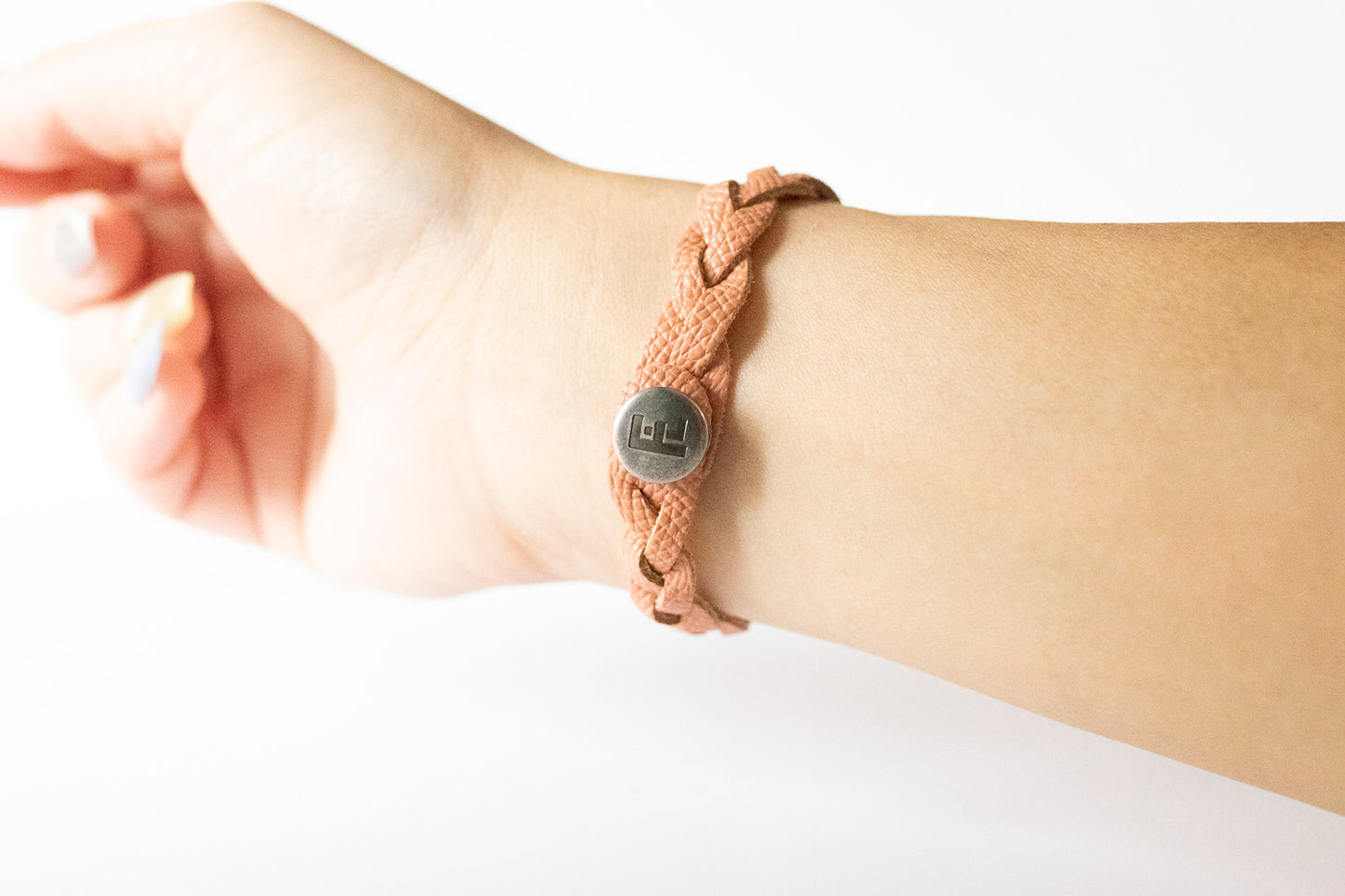 Braided Leather Bracelet / Coral Sands