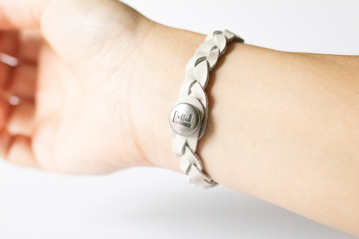 Braided Leather Bracelet / Whipped Cream