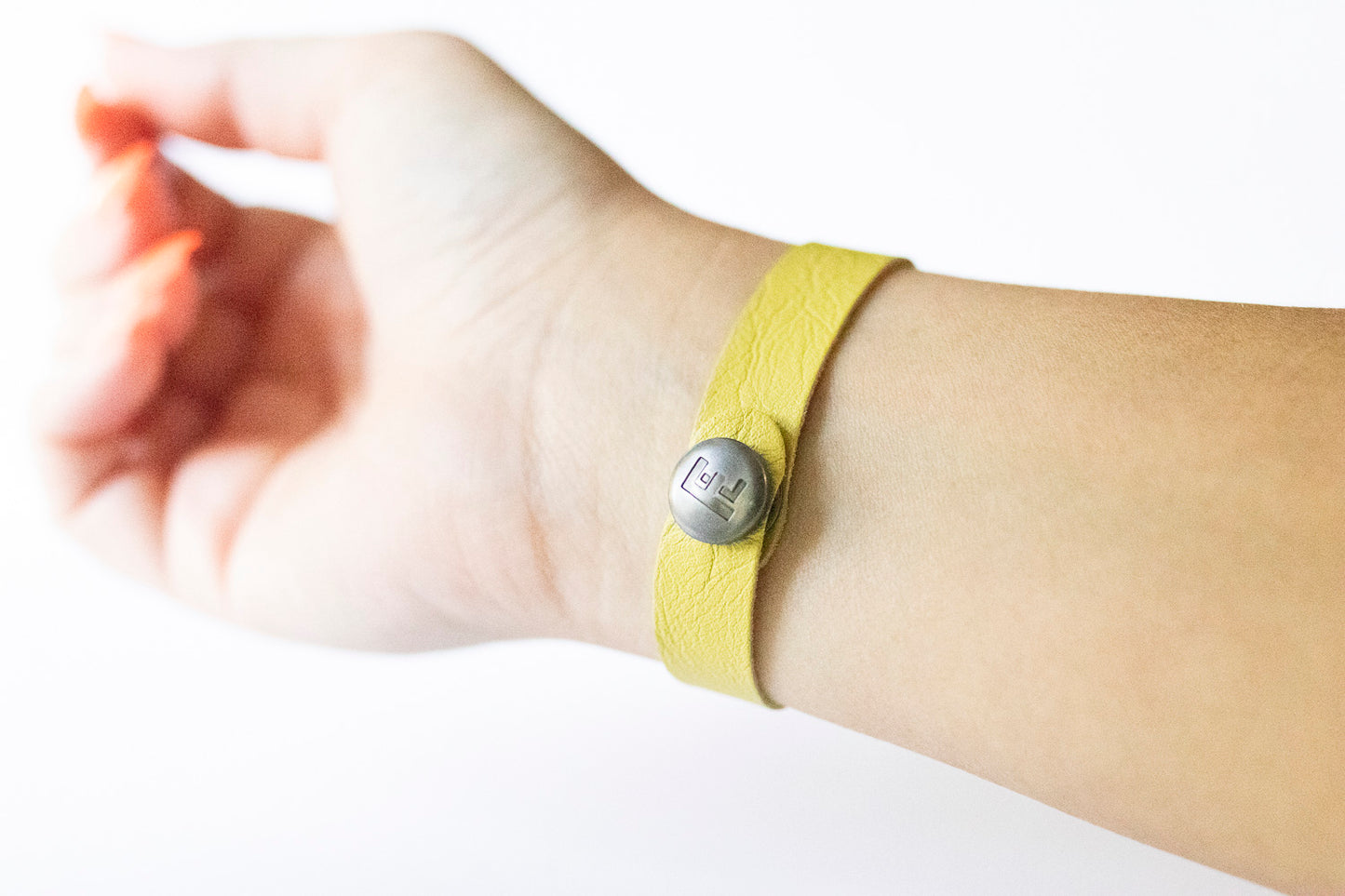 Leather Bracelet / Skinny Slim Cuff / Margarita