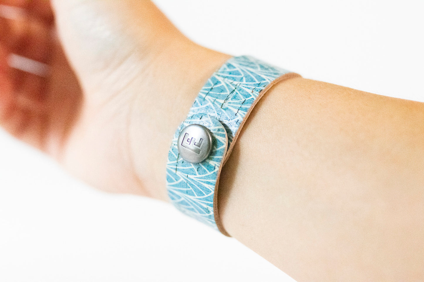 Leather Bracelet / Slim Cuff / Crashing Waves Cork