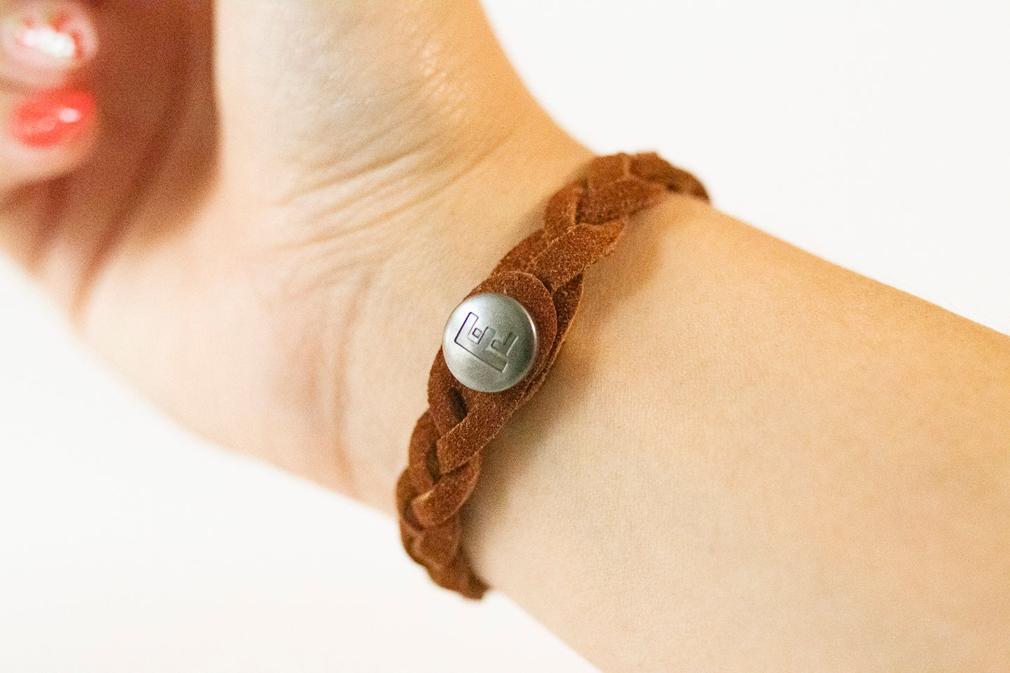 Braided Leather Bracelet / Toast Suede