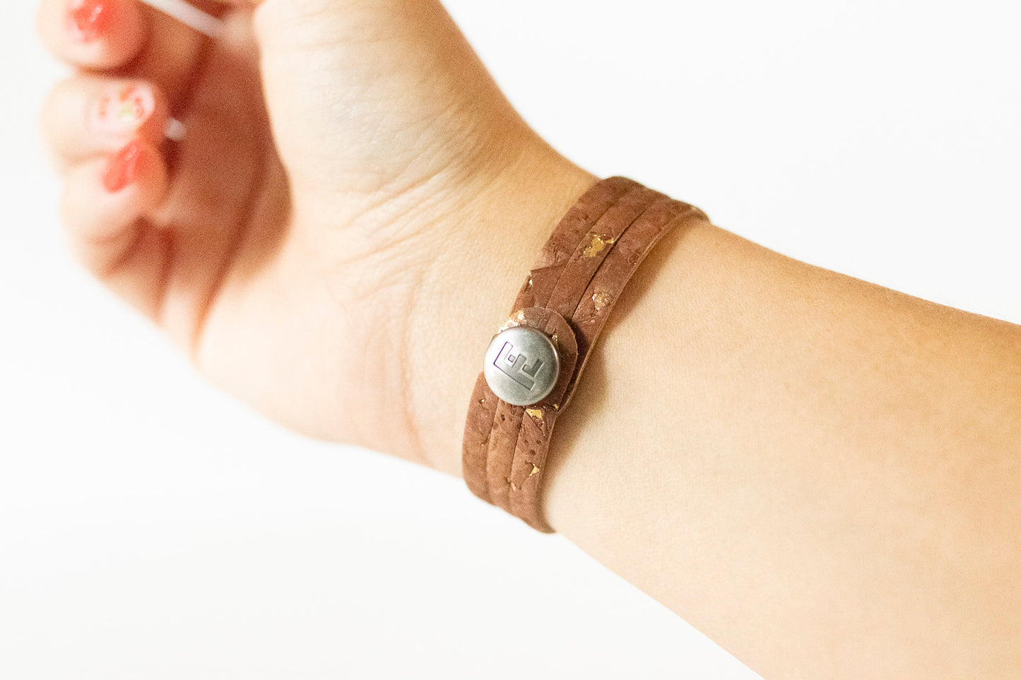Leather Bracelet / Ultra Skinny Sliced Cuff / Gingerbread Cork
