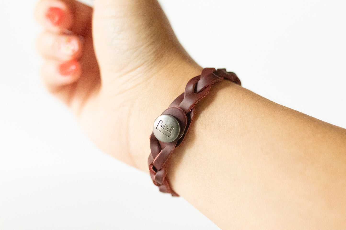 Braided Leather Bracelet / Smooth Sangria