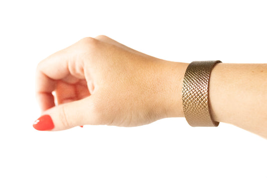 Leather Bracelet / Slim Cuff / Copper Bronze