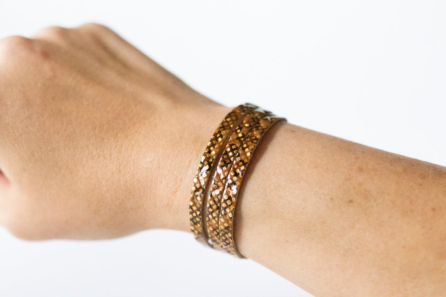 Leather Bracelet / Ultra Skinny Sliced Cuff / Honeycomb