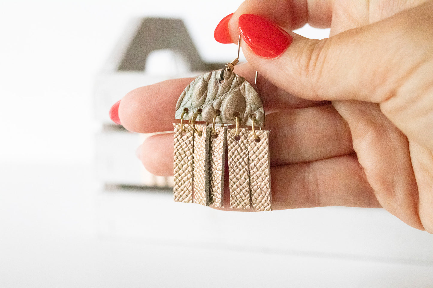 Leather Earrings / Cinque Luci / Ombre Gator