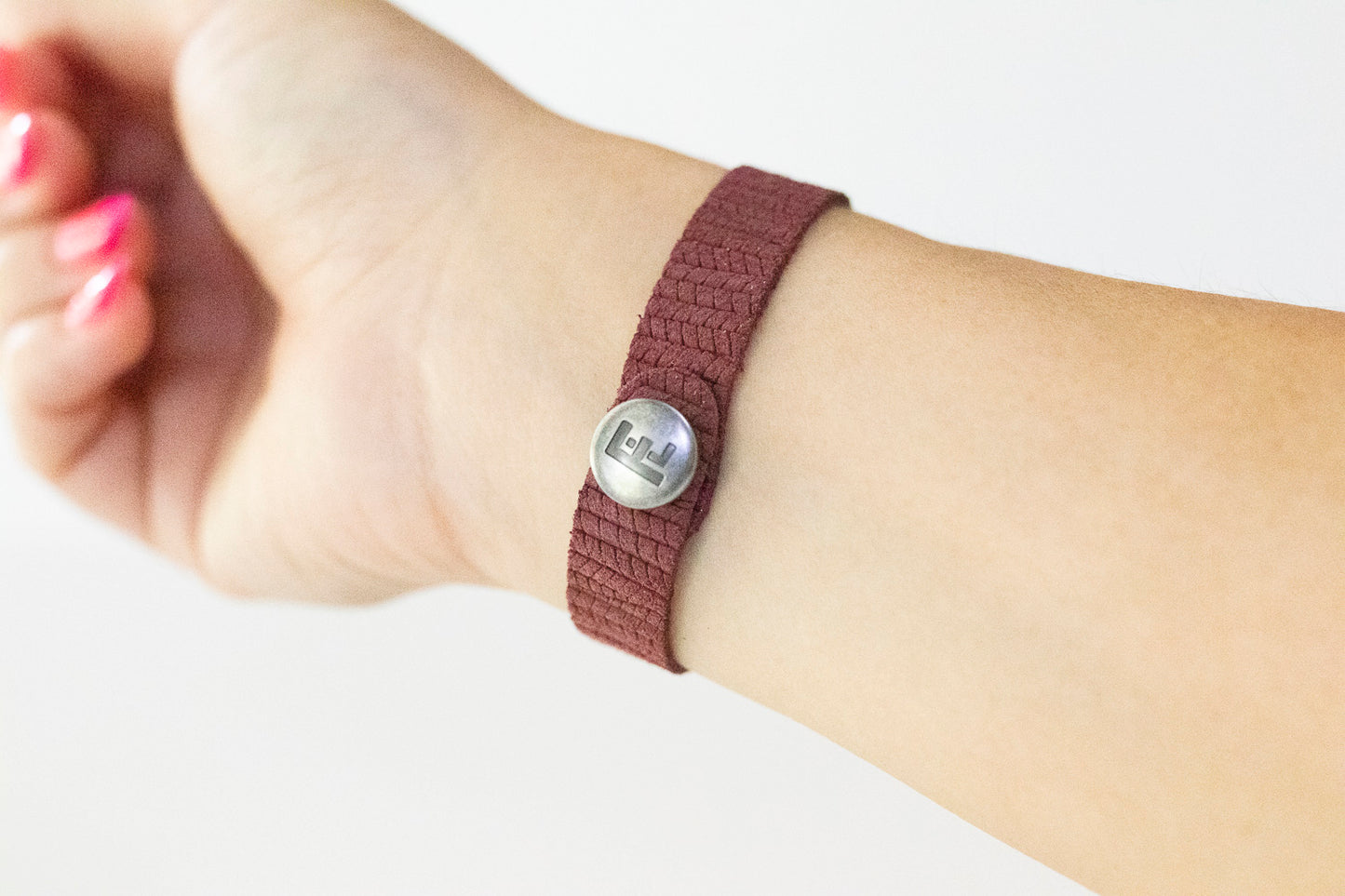 Leather Bracelet / Skinny Slim Cuff / Cranberry Sauce