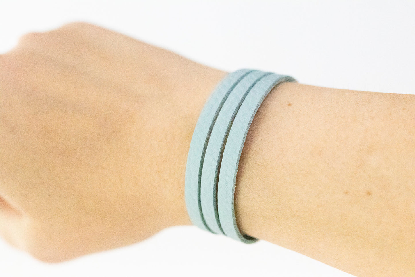 Leather Bracelet / Ultra Skinny Sliced Cuff / Windy Sky