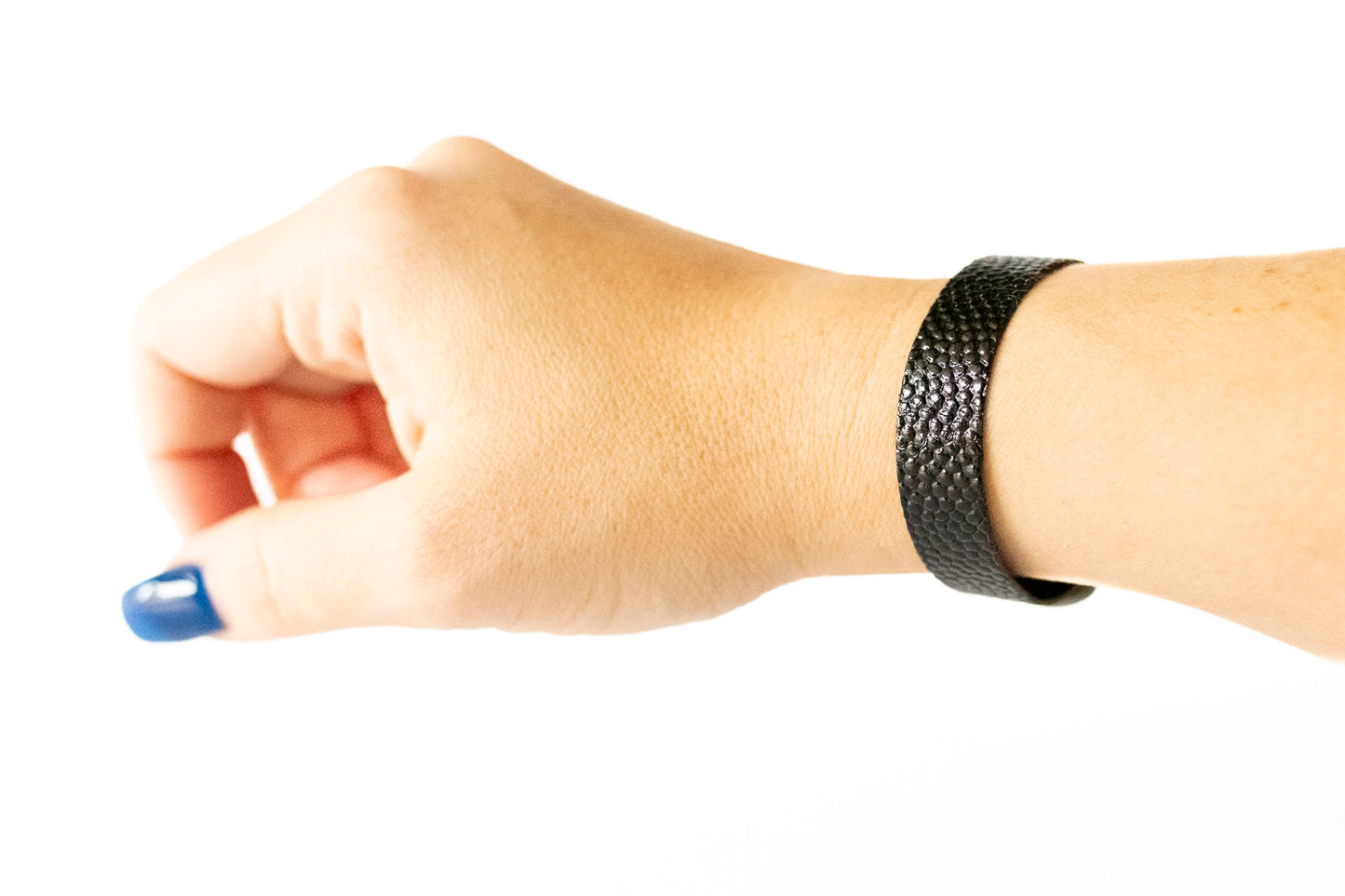 Leather Bracelet / Skinny Slim Cuff / Jet Black