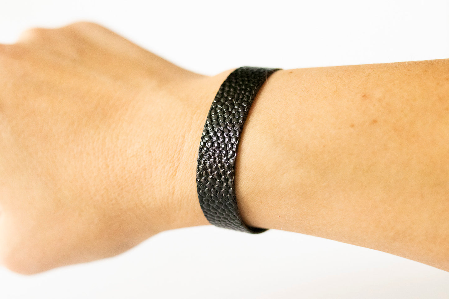 Leather Bracelet / Skinny Slim Cuff / Jet Black