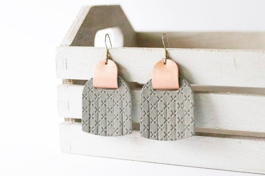 Leather Earrings / Fringies / Gray Day