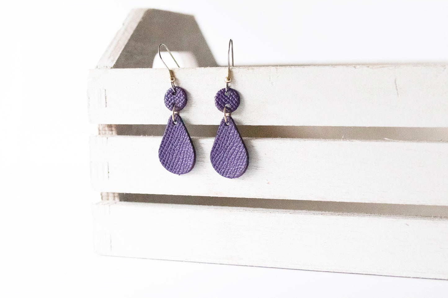 Leather Earrings / Droplets / Aubergine