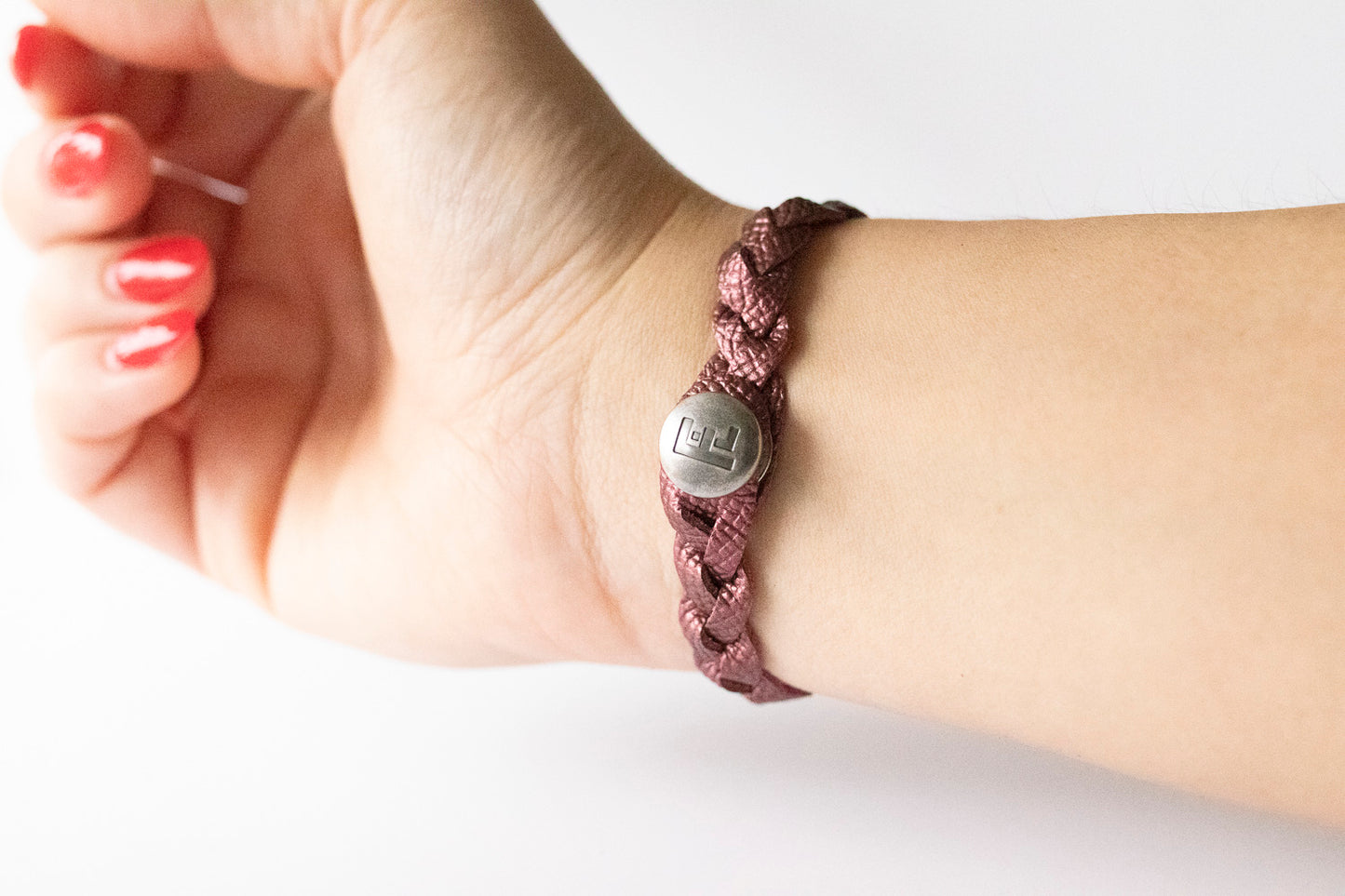 Braided Leather Bracelet / Rose Quartz