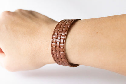 Leather Bracelet / Slim Cuff / Basuketto