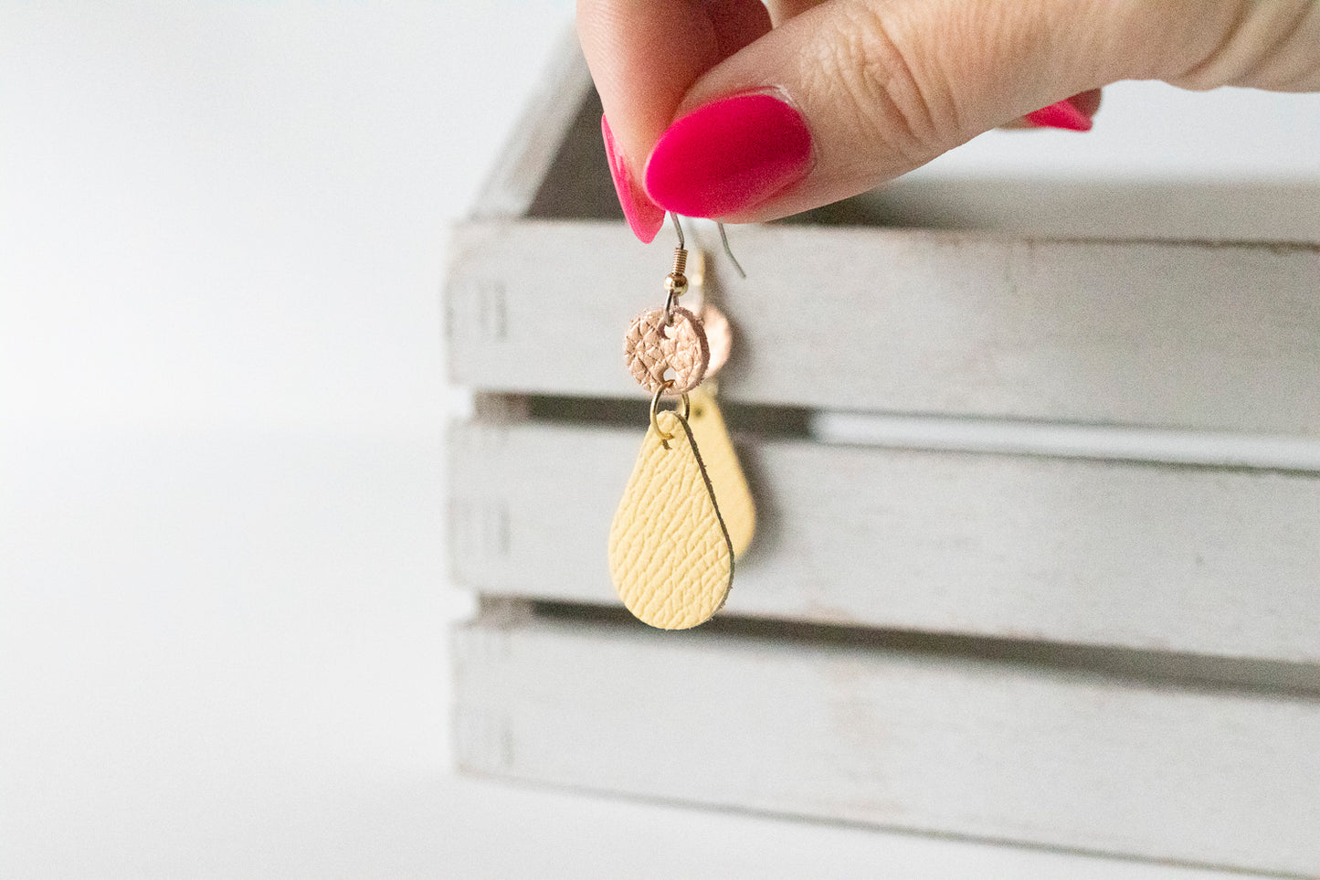 Leather Earrings / Droplets / Blooming