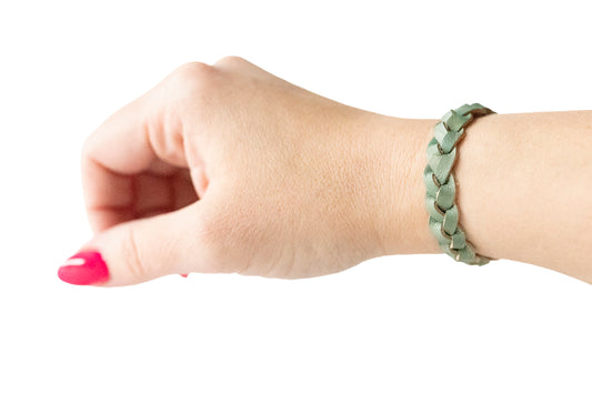 Braided Leather Bracelet / Jade Floral