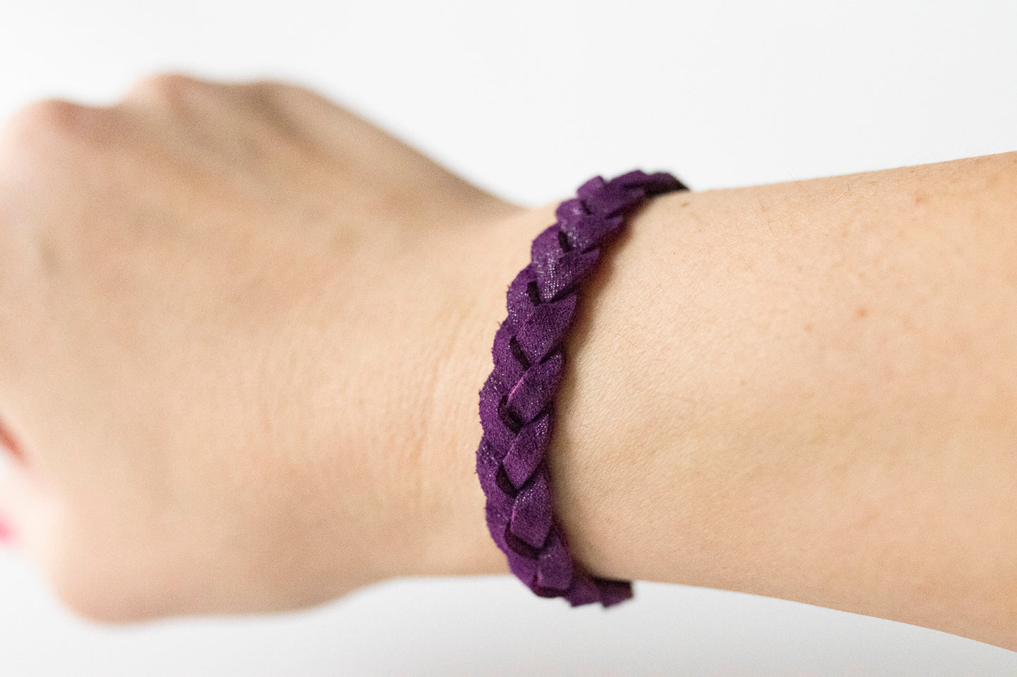 Braided Leather Bracelet / Bright Plum Sparkle