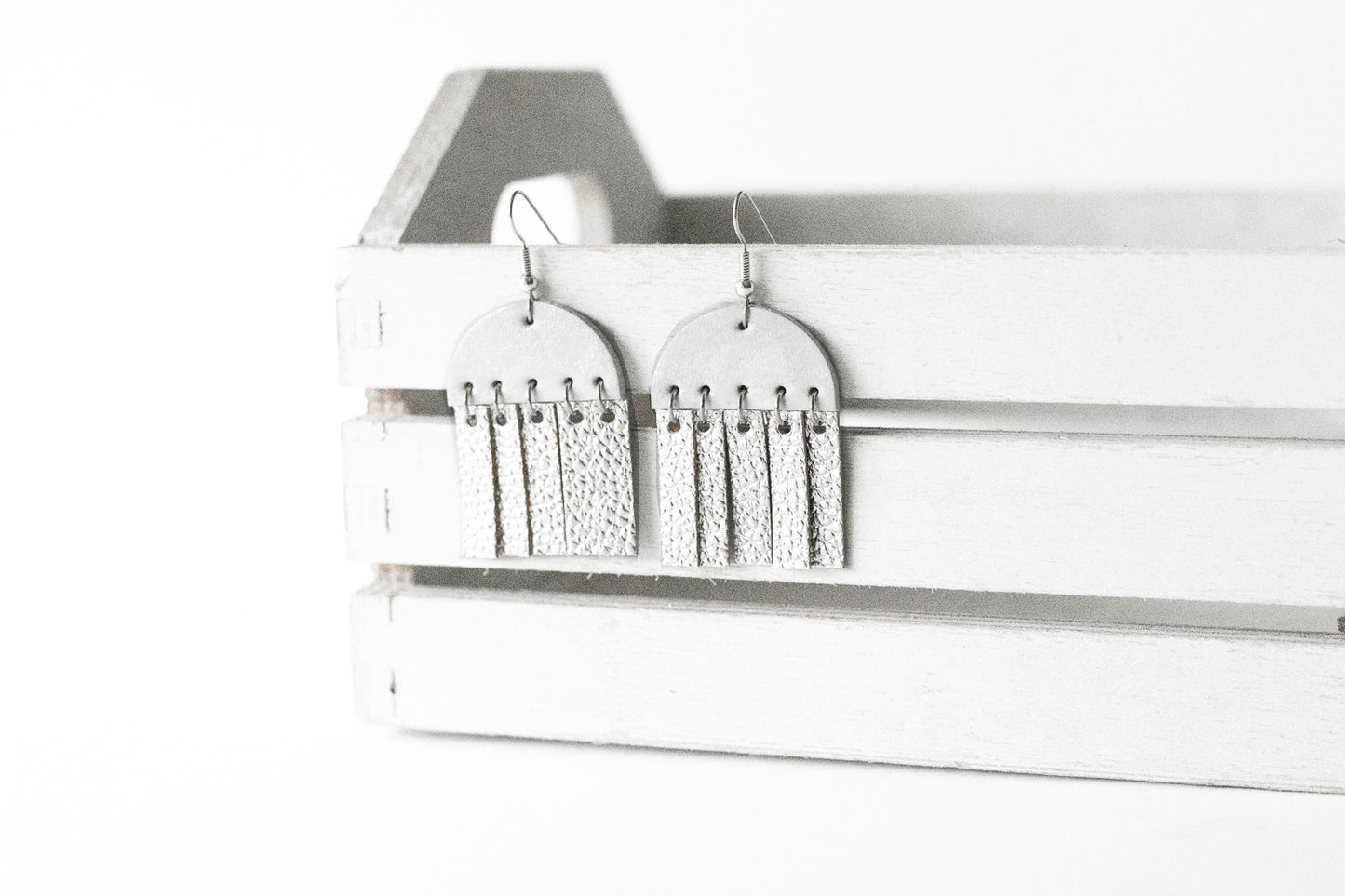 Leather Earrings / Cinque Luci / Silver Clouds