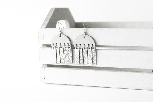 Leather Earrings / Cinque Luci / Silver Clouds