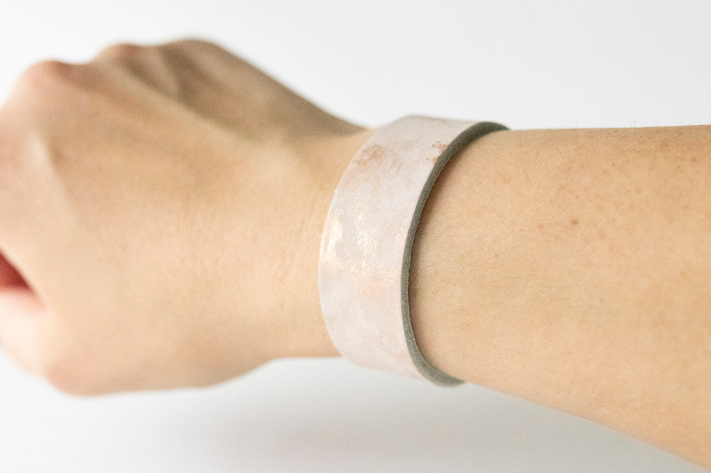 Leather Bracelet / Slim Cuff / Summer Opal