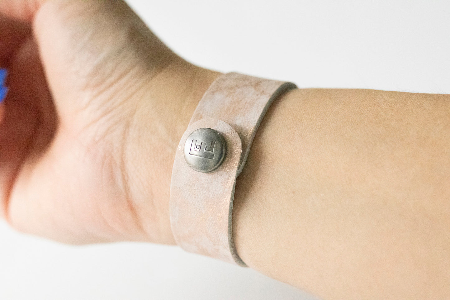 Leather Bracelet / Slim Cuff / Summer Opal