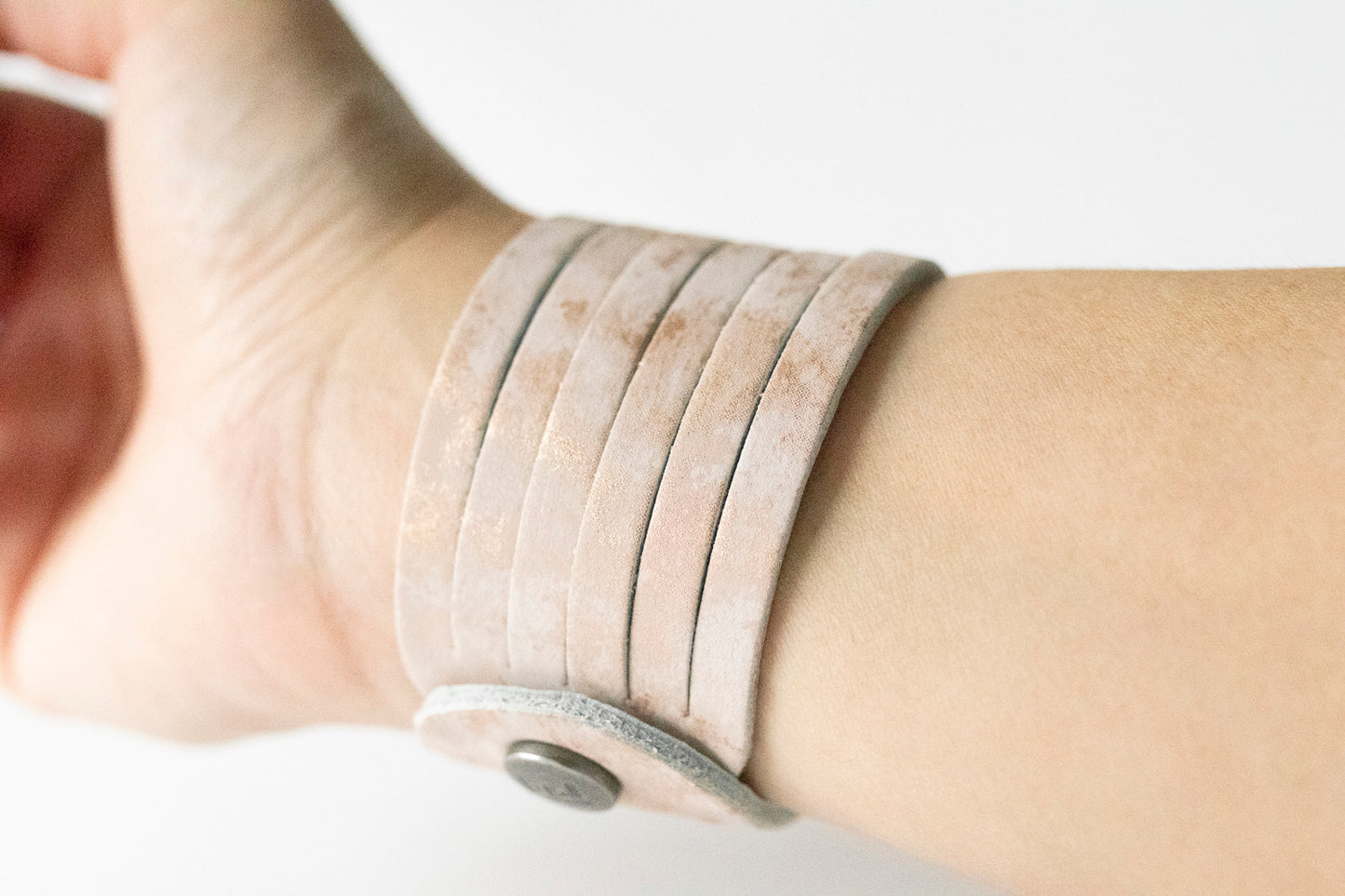 Leather Bracelet / Original Sliced Cuff / Summer Opal