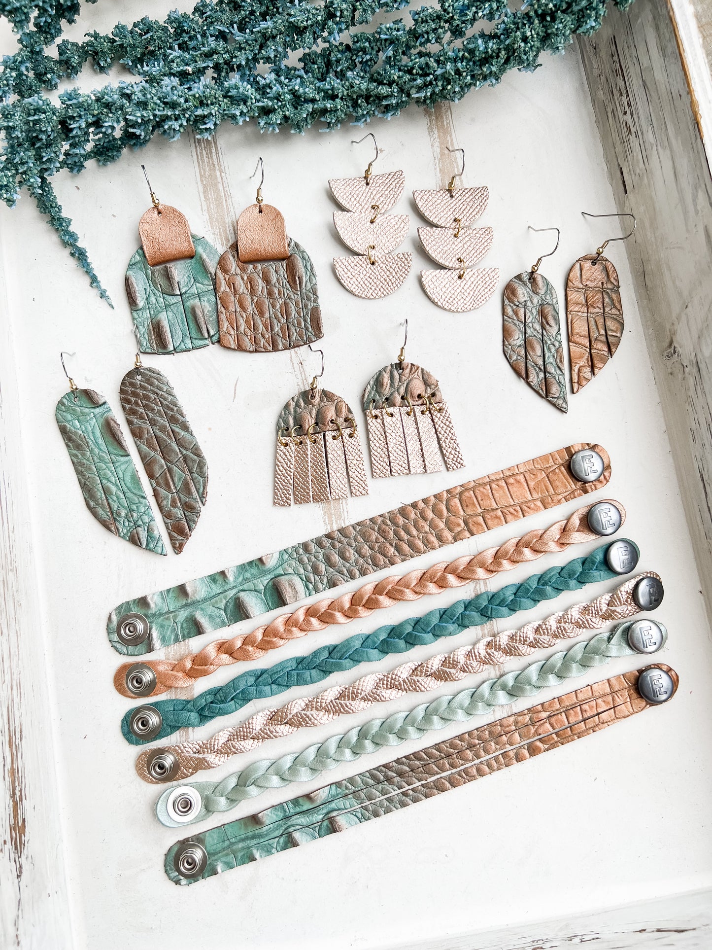 Leather Earrings / Fringe / Ombre Gator