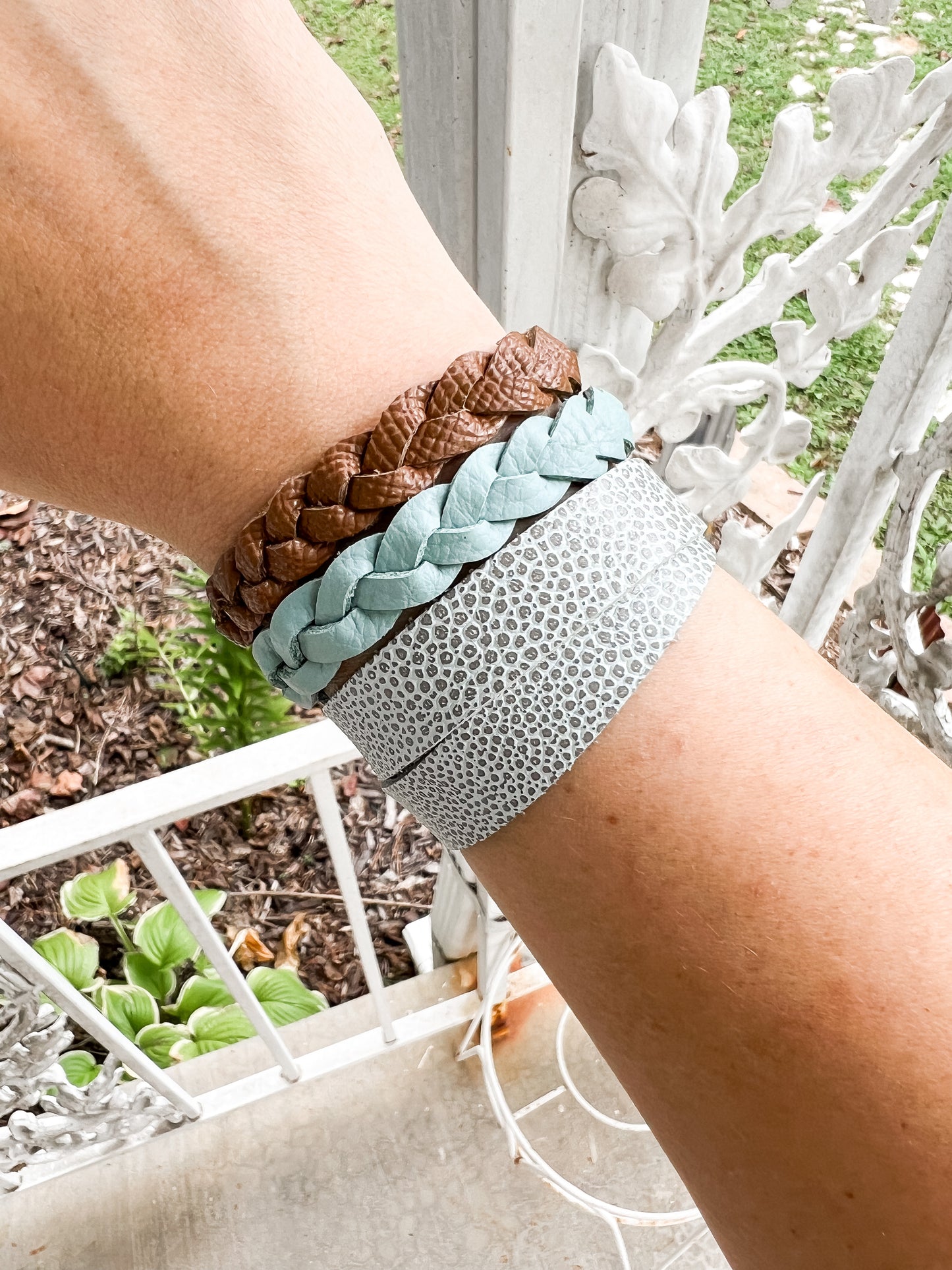 Braided Leather Bracelet / Windy Sky
