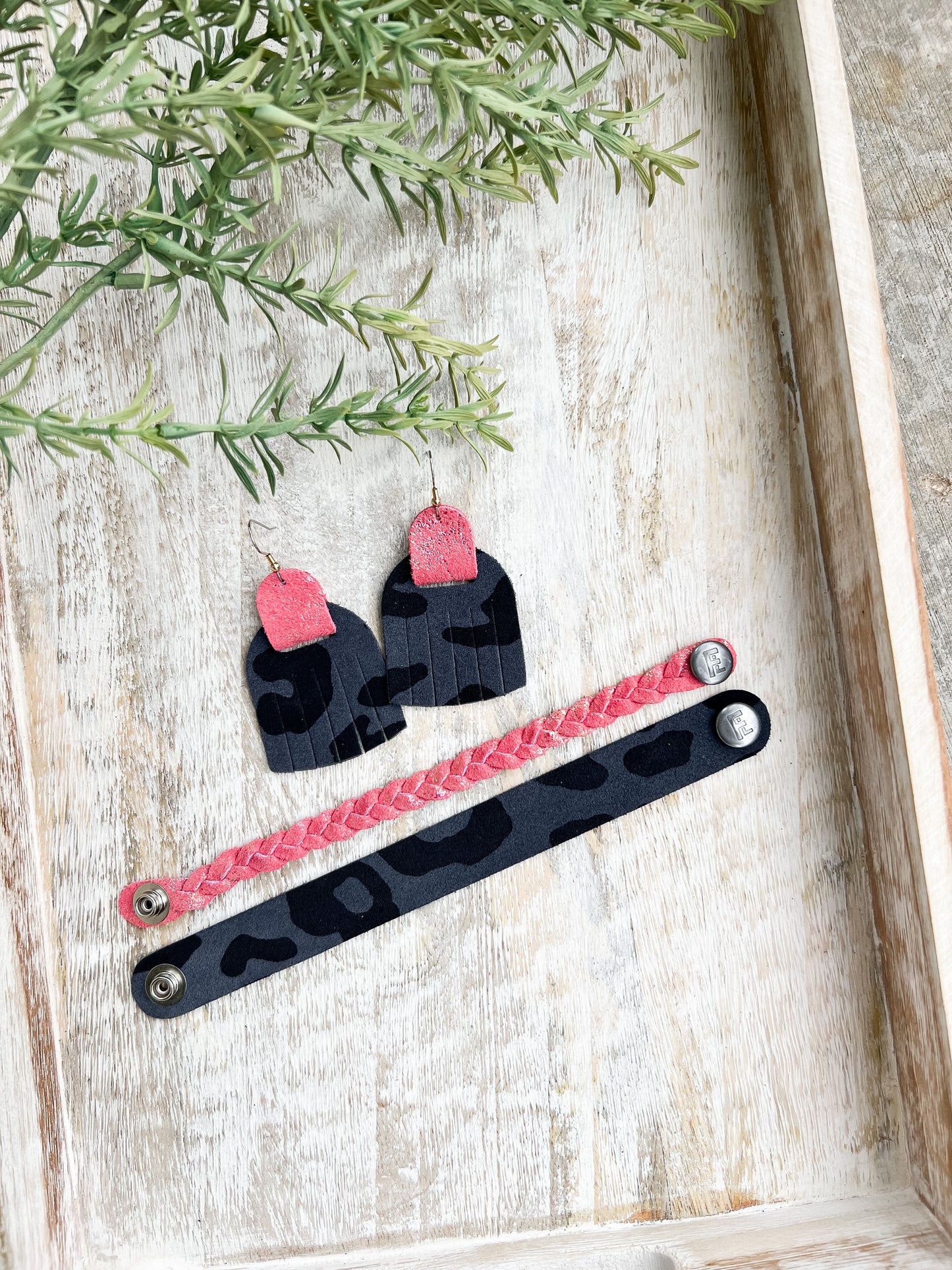 Braided Leather Bracelet / Sunkissed Coral
