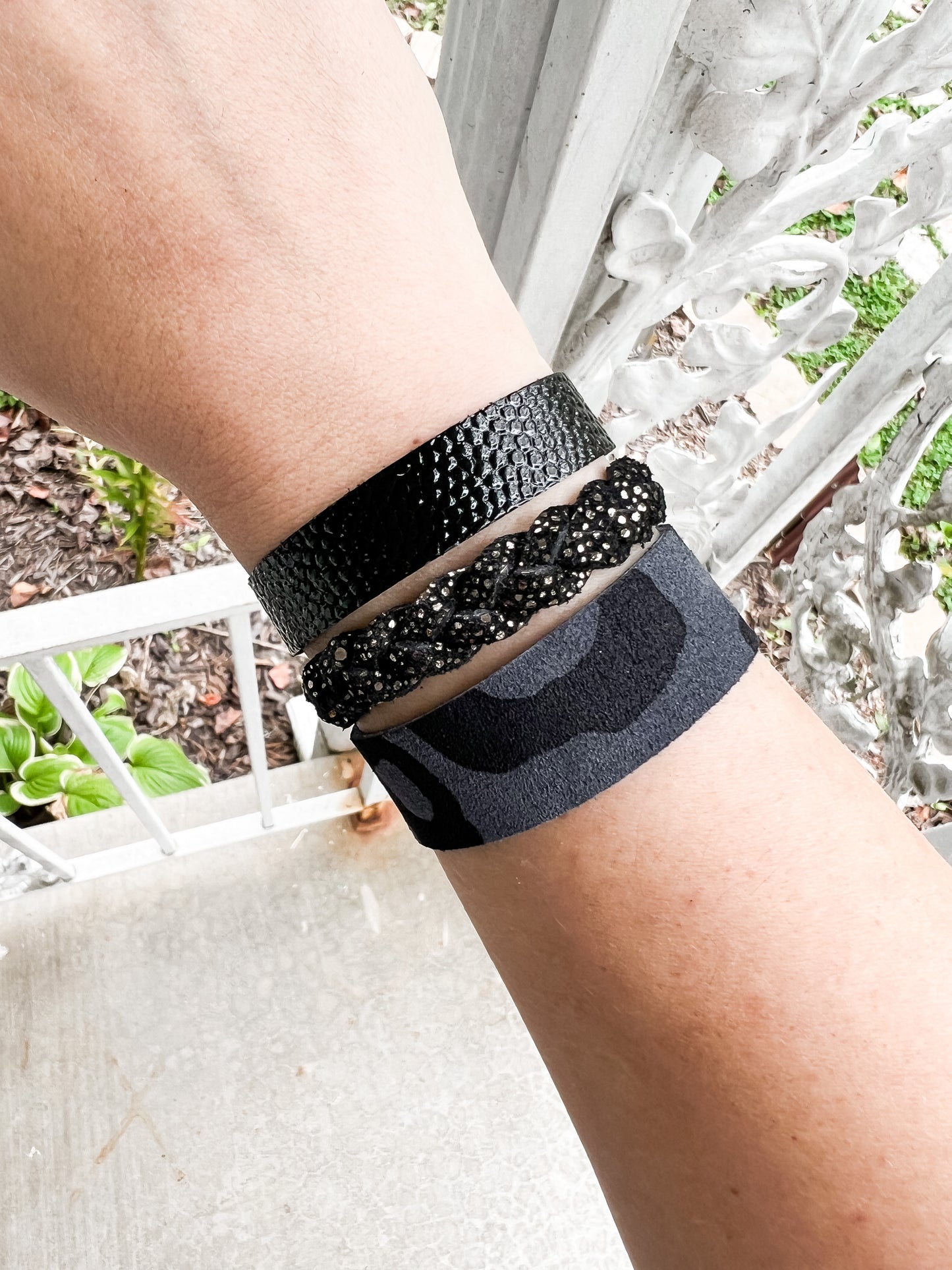 Leather Bracelet / Skinny Slim Cuff / Jet Black