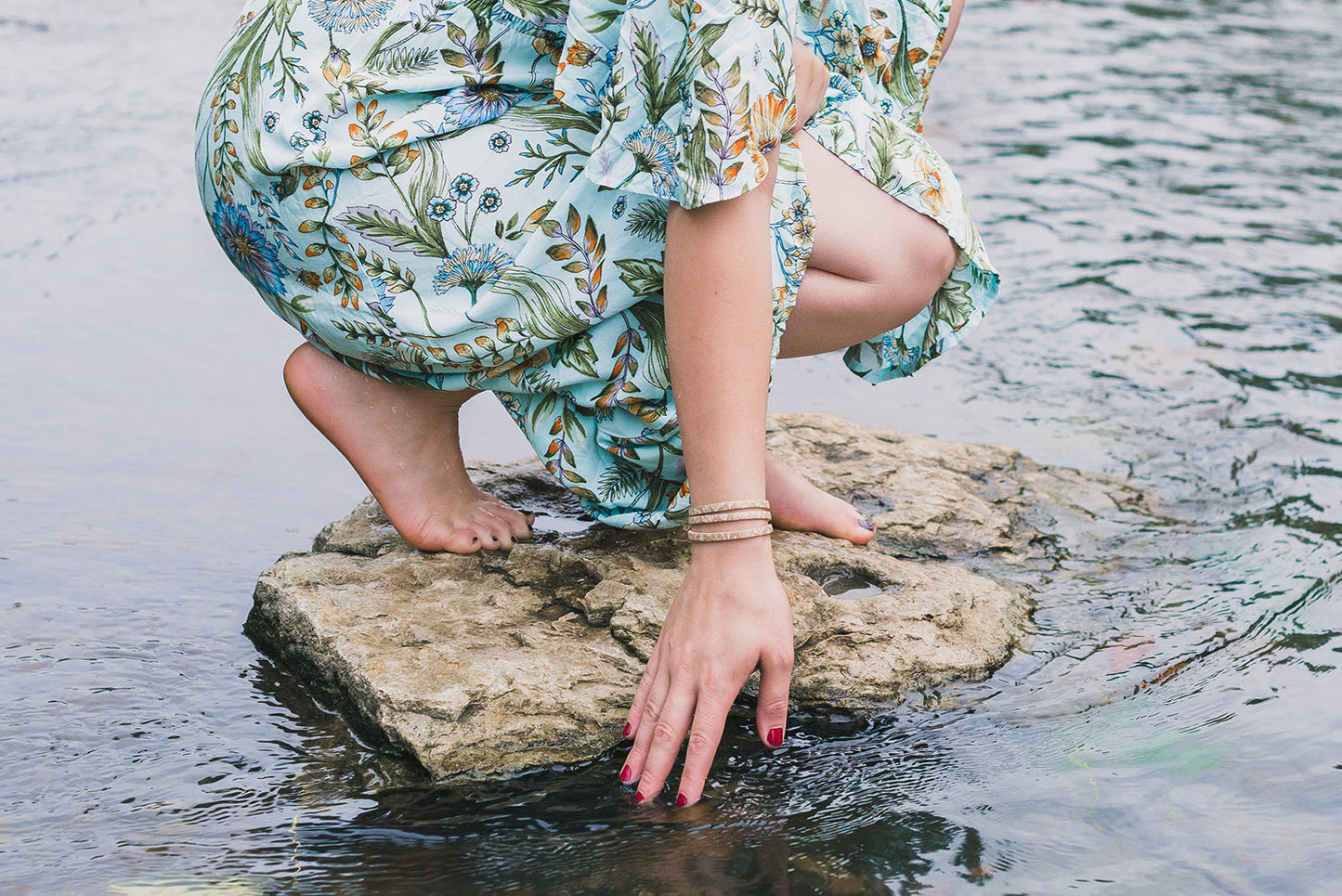 Leather Bracelet / Ultra Skinny Sliced Cuff / Ombre Gator