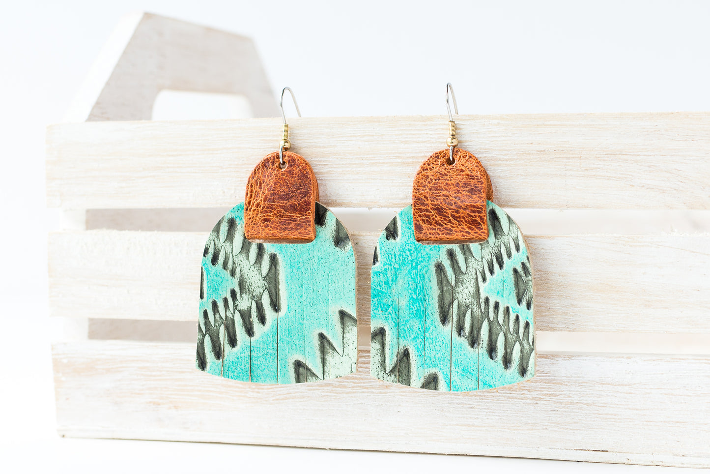 Leather Earrings / Fringies / Arizona Turquoise & Vintage Brown