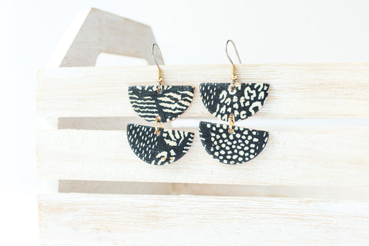 Leather Earrings / Demi Luna / Black Random Cork