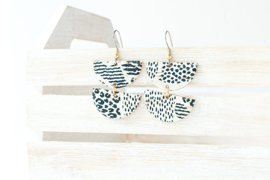 Leather Earrings / Demi Luna / Ivory Random Cork